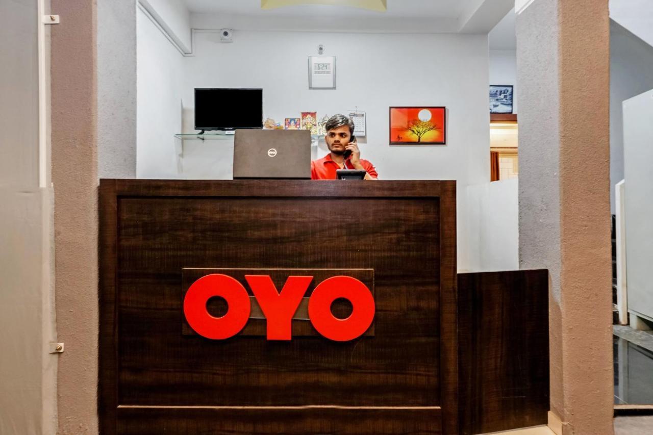 Oyo White Castle Heritage Near Pune Airport Exterior foto
